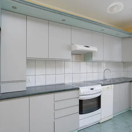 Cozy For 4 People With Swimming Pool And Tennis Court By Renters *