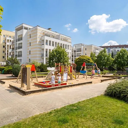 公寓 Cozy For 4 People With Swimming Pool And Tennis Court By Renters *